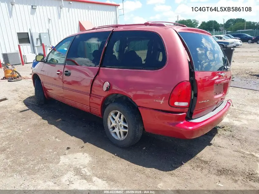 1999 Chrysler Town & Country Limited VIN: 1C4GT64L5XB586108 Lot: 42236457