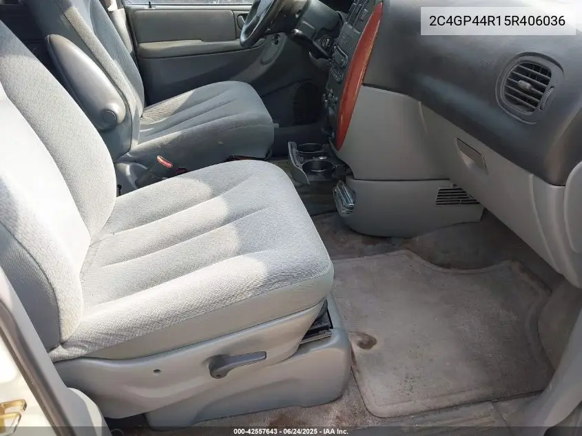 2005 Chrysler Town & Country Lx VIN: 2C4GP44R15R406036 Lot: 42557643