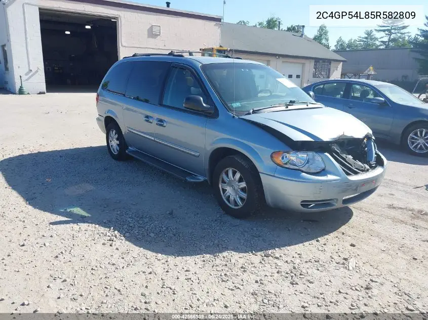 2005 Chrysler Town & Country Touring VIN: 2C4GP54L85R582809 Lot: 42566539