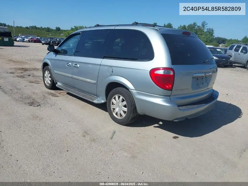 2005 Chrysler Town & Country Touring VIN: 2C4GP54L85R582809 Lot: 42566539