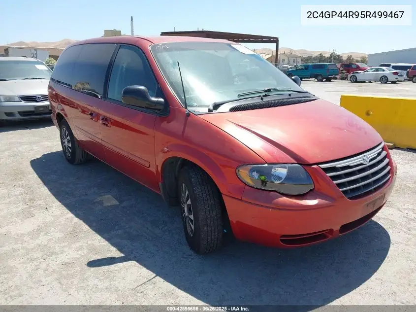2005 Chrysler Town & Country Lx VIN: 2C4GP44R95R499467 Lot: 42595656