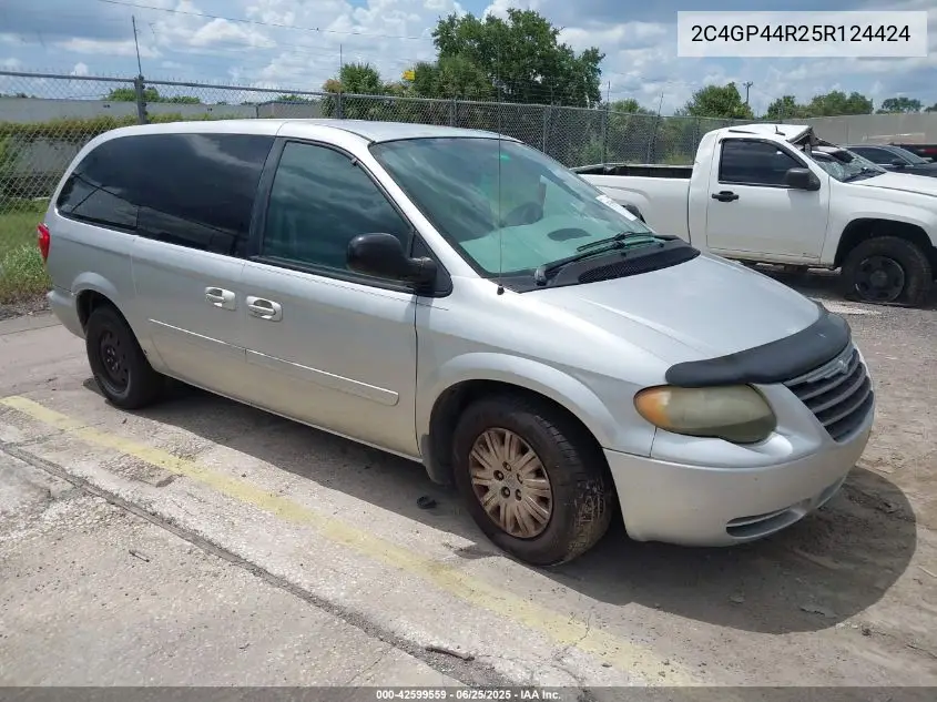 2005 Chrysler Town & Country Lx VIN: 2C4GP44R25R124424 Lot: 42599559