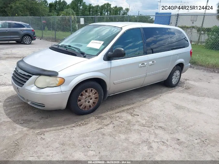 2005 Chrysler Town & Country Lx VIN: 2C4GP44R25R124424 Lot: 42599559