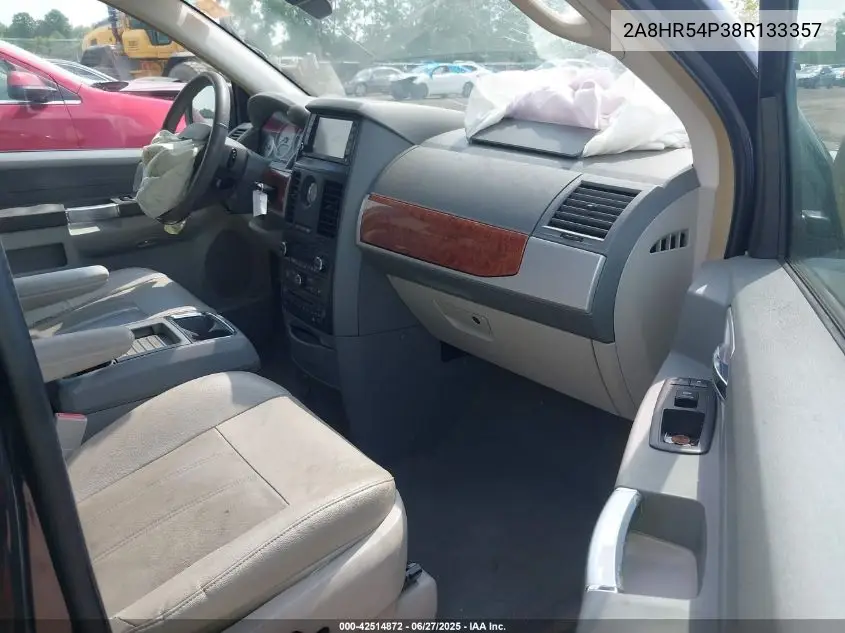 2008 Chrysler Town & Country Touring VIN: 2A8HR54P38R133357 Lot: 42514872