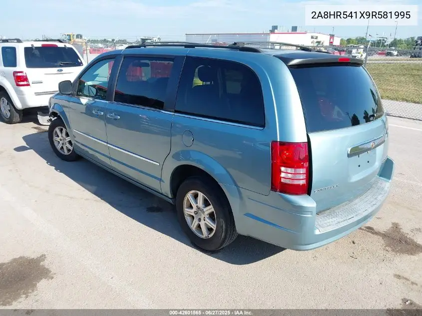 2009 Chrysler Town & Country Touring VIN: 2A8HR541X9R581995 Lot: 42601565