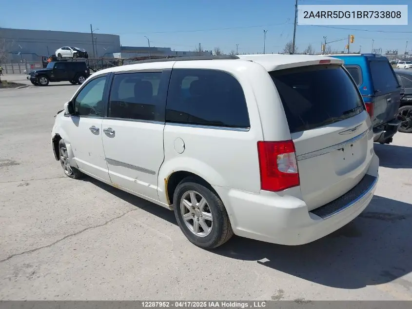 2011 Chrysler Town & Country Touring VIN: 2A4RR5DG1BR733808 Lot: 12287952