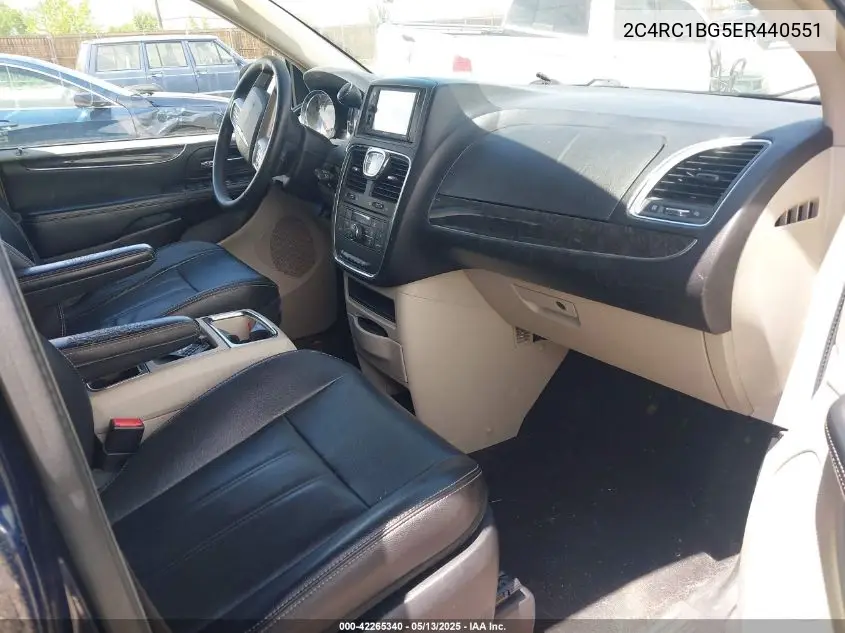 2014 Chrysler Town & Country Touring VIN: 2C4RC1BG5ER440551 Lot: 42265340