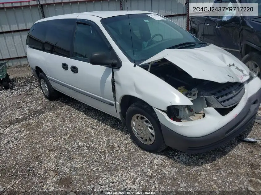 2000 Chrysler Grand Voyager VIN: 2C4GJ2437YR717220 Lot: 42450929