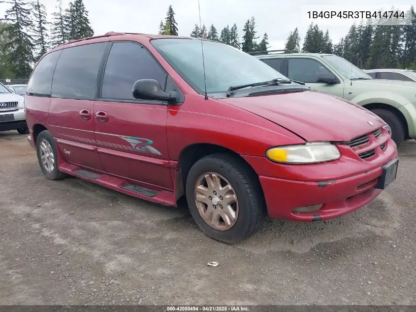 1996 Dodge Caravan Se/Sport VIN: 1B4GP45R3TB414744 Lot: 42055494