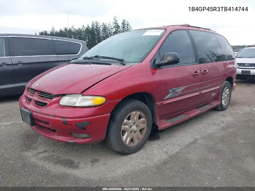 1996 Dodge Caravan Se/Sport VIN: 1B4GP45R3TB414744 Lot: 42055494