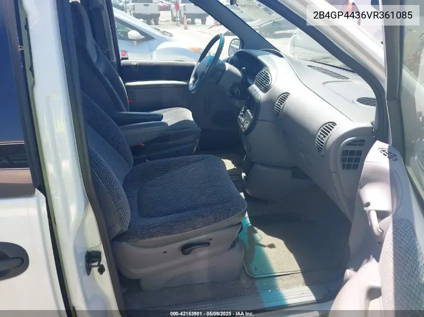 1997 Dodge Grand Caravan Se VIN: 2B4GP4436VR361085 Lot: 42153901