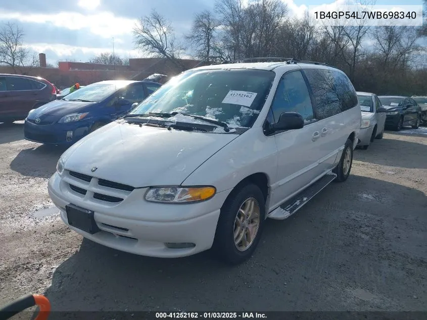 1998 Dodge Grand Caravan Es/Le VIN: 1B4GP54L7WB698340 Lot: 41252162