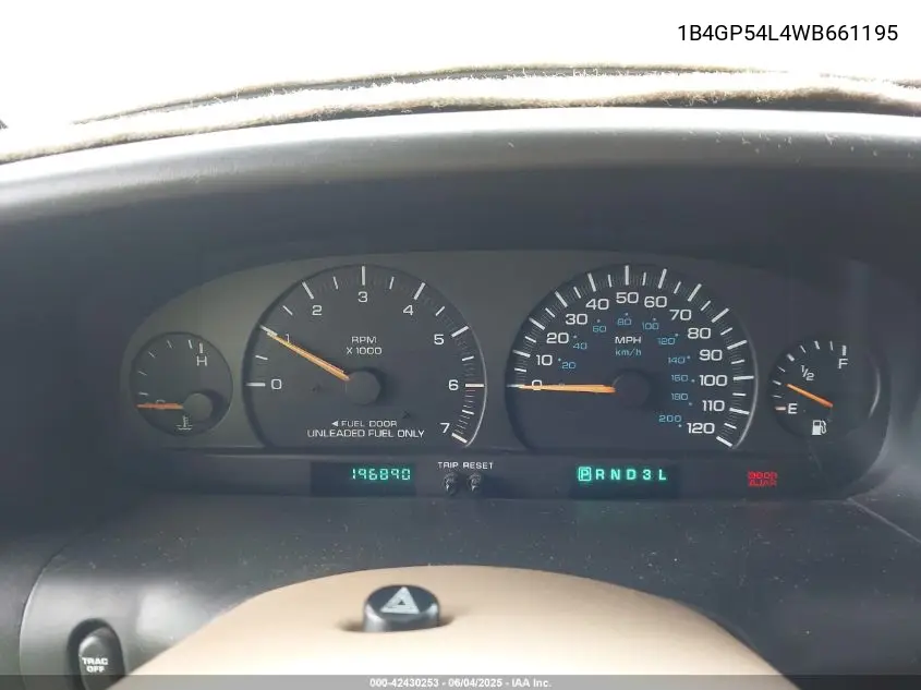 1998 Dodge Grand Caravan Es/Le VIN: 1B4GP54L4WB661195 Lot: 42430253