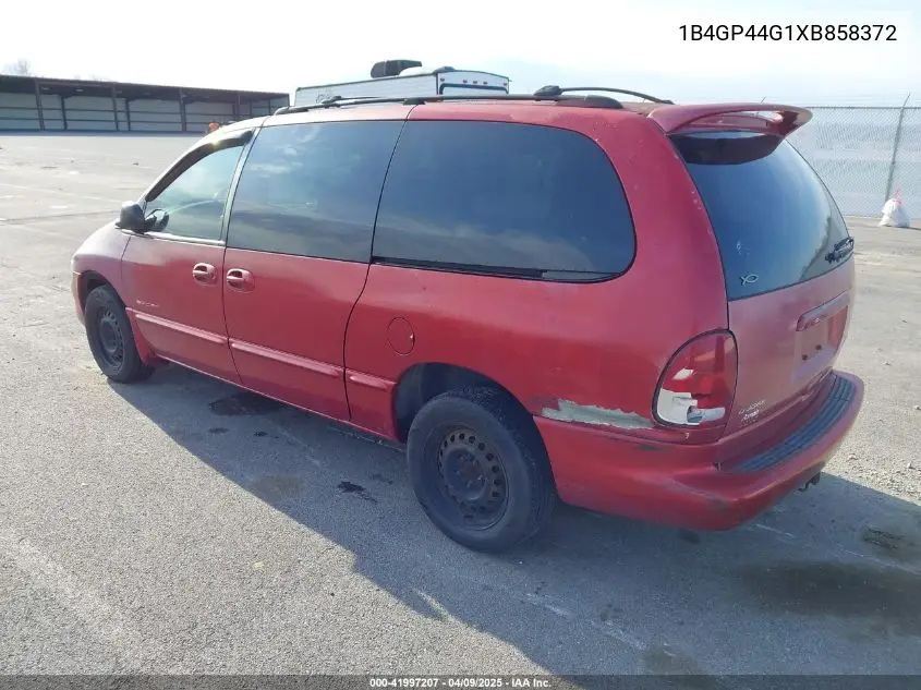 1999 Dodge Grand Caravan Se VIN: 1B4GP44G1XB858372 Lot: 41997207