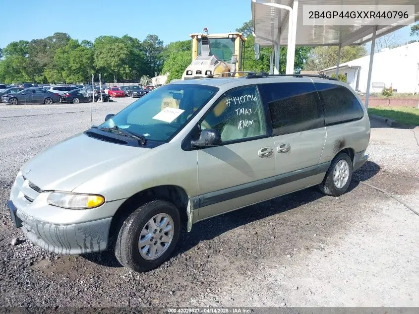 1999 Dodge Grand Caravan Se VIN: 2B4GP44GXXR440796 Lot: 42025627