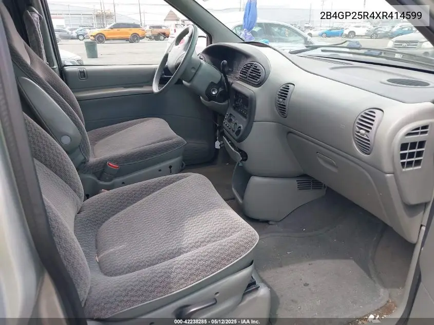 1999 Dodge Caravan VIN: 2B4GP25R4XR414599 Lot: 42238285