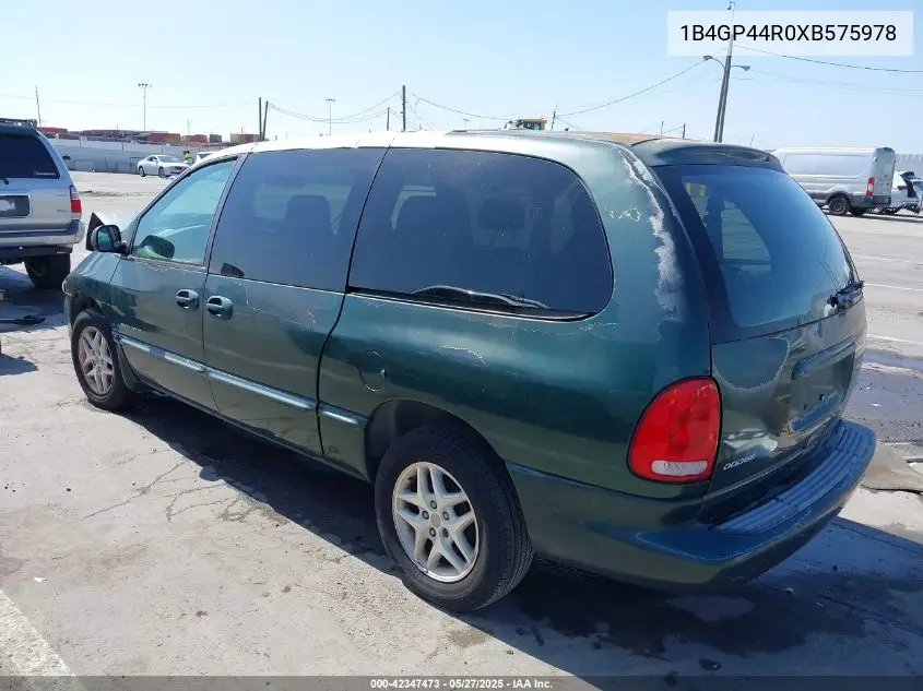1999 Dodge Grand Caravan Se VIN: 1B4GP44R0XB575978 Lot: 42347473