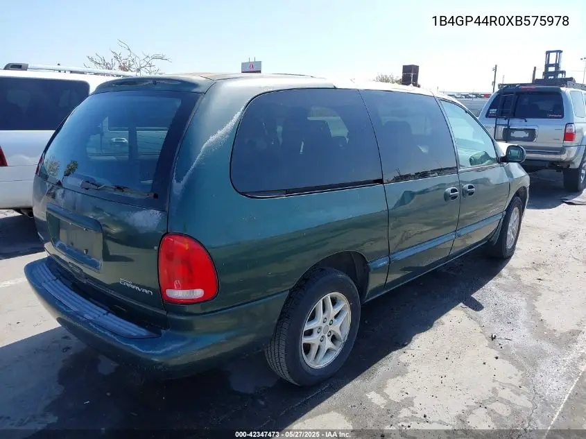 1999 Dodge Grand Caravan Se VIN: 1B4GP44R0XB575978 Lot: 42347473