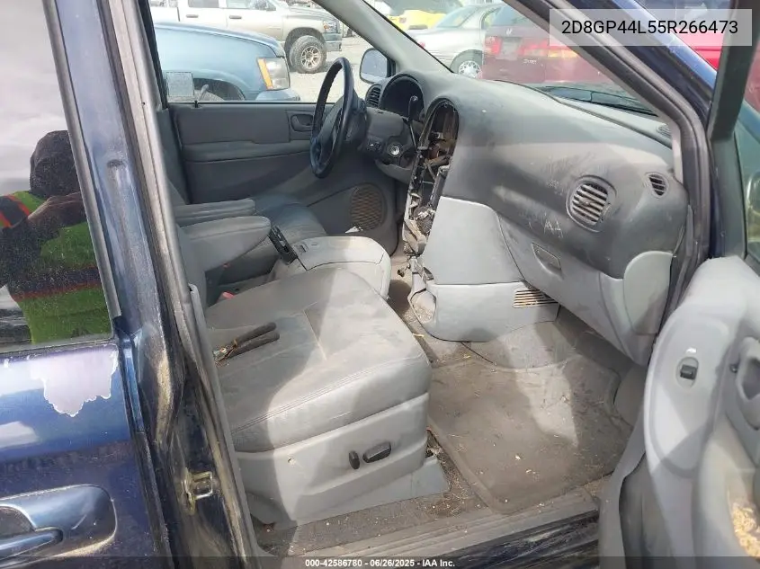 2005 Dodge Grand Caravan Sxt VIN: 2D8GP44L55R266473 Lot: 42586780
