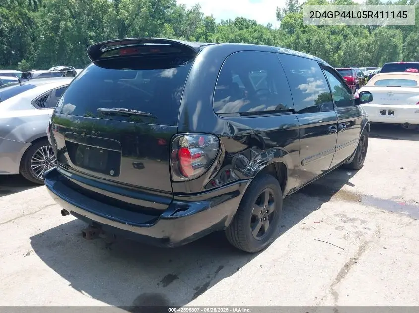2005 Dodge Grand Caravan Sxt VIN: 2D4GP44L05R411145 Lot: 42595807