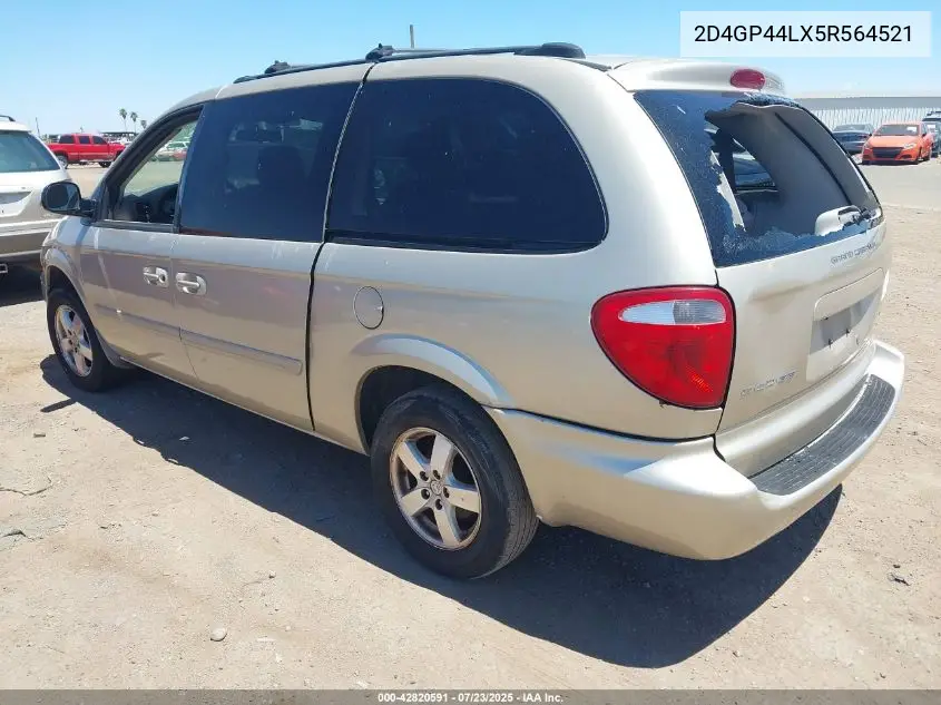 2005 Dodge Grand Caravan Sxt VIN: 2D4GP44LX5R564521 Lot: 42820591