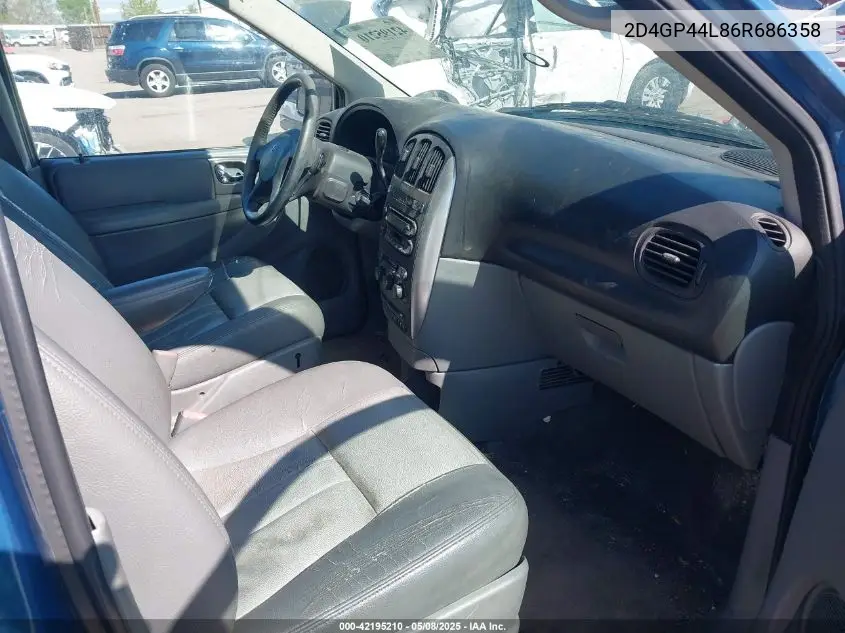 2006 Dodge Grand Caravan Sxt VIN: 2D4GP44L86R686358 Lot: 42195210