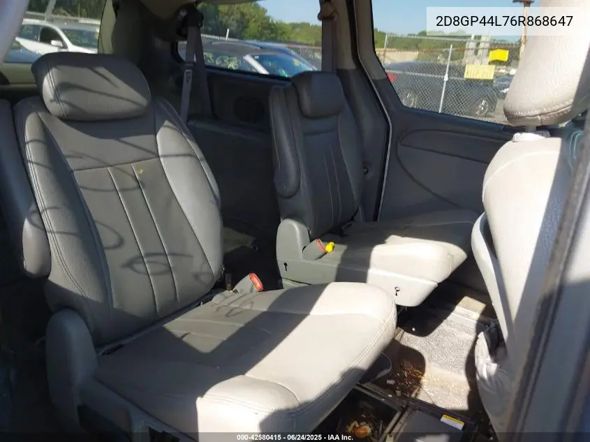 2006 Dodge Grand Caravan Sxt VIN: 2D8GP44L76R868647 Lot: 42580415