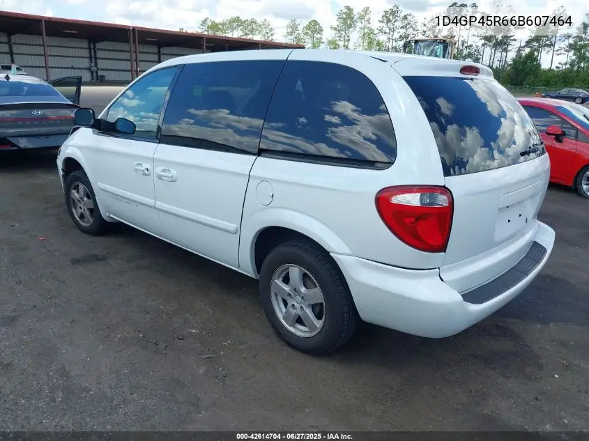 2006 Dodge Caravan Sxt VIN: 1D4GP45R66B607464 Lot: 42614704