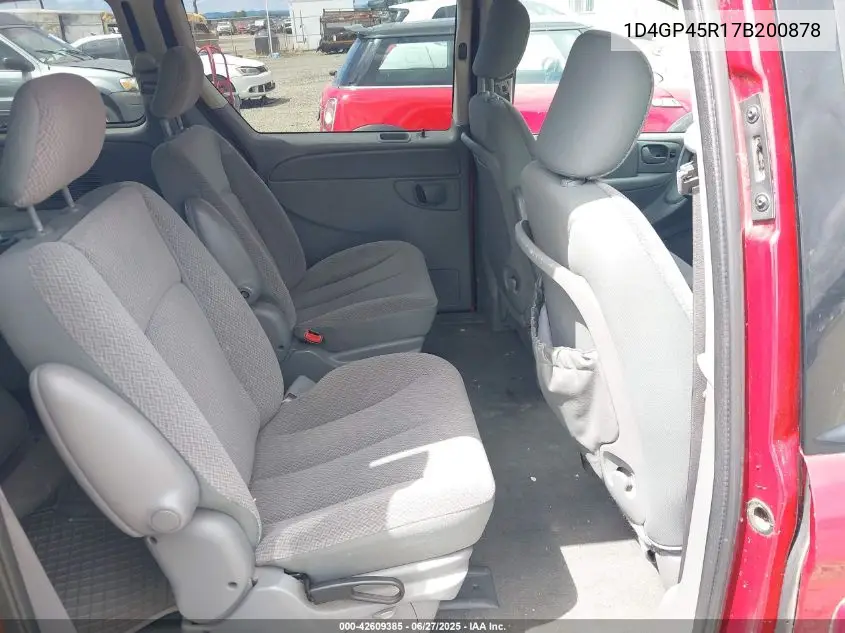 2007 Dodge Caravan Sxt VIN: 1D4GP45R17B200878 Lot: 42609385