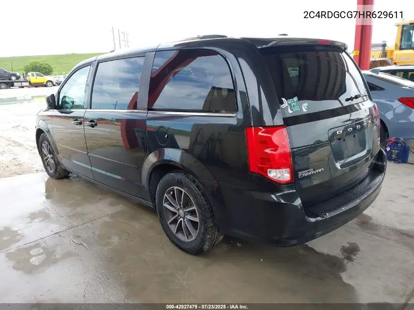 2C4RDGCG7HR629611 2017 Dodge Grand Caravan Sxt