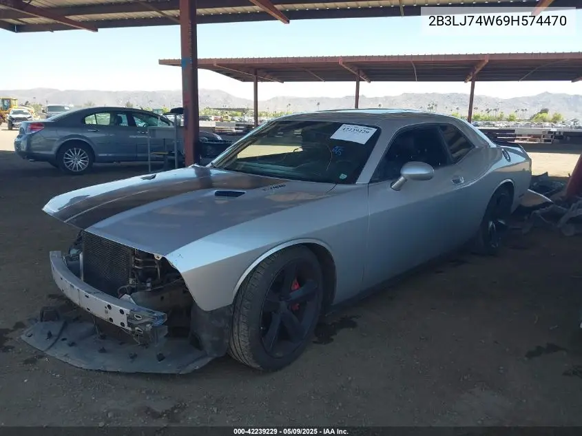 2009 Dodge Challenger Srt8 VIN: 2B3LJ74W69H574470 Lot: 42239229
