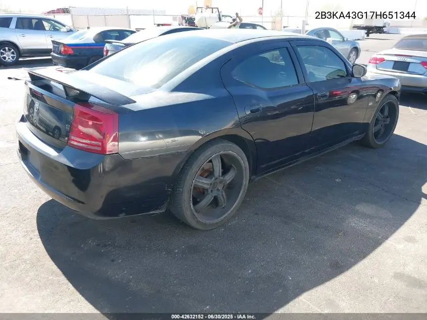 2007 Dodge Charger Se/Sxt VIN: 2B3KA43G17H651344 Lot: 42632152