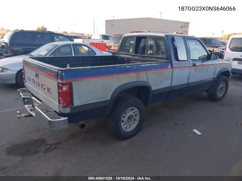 1992 Dodge Dakota VIN: 1B7GG23X0NS646066 Lot: 40601526