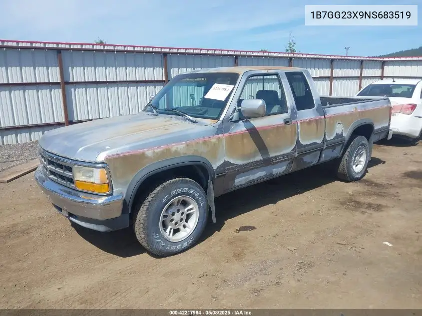 1992 Dodge Dakota VIN: 1B7GG23X9NS683519 Lot: 42217984