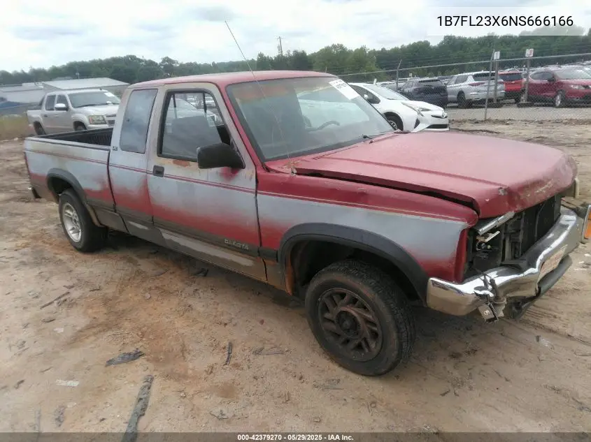1992 Dodge Dakota VIN: 1B7FL23X6NS666166 Lot: 42379270