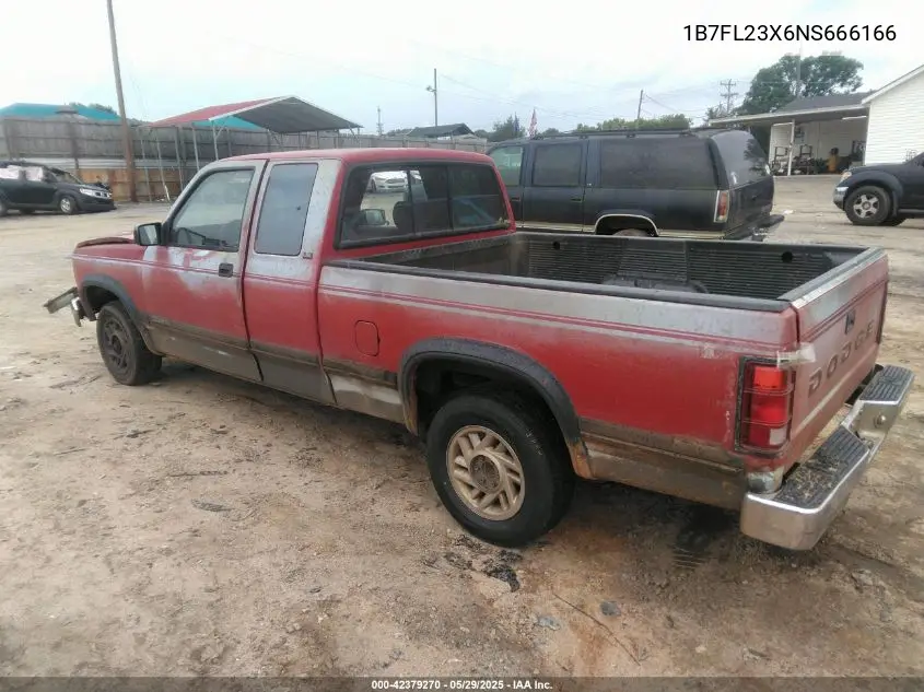 1992 Dodge Dakota VIN: 1B7FL23X6NS666166 Lot: 42379270