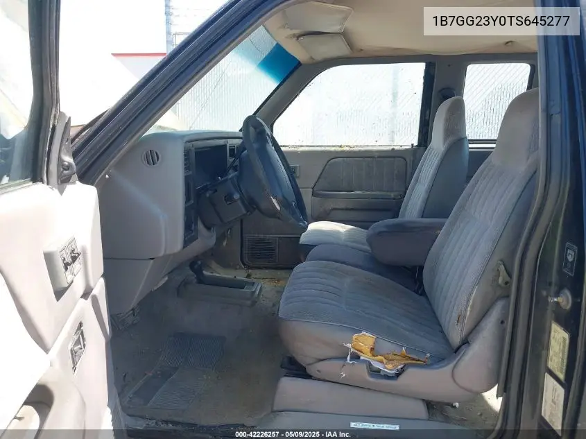 1996 Dodge Dakota VIN: 1B7GG23Y0TS645277 Lot: 42226257