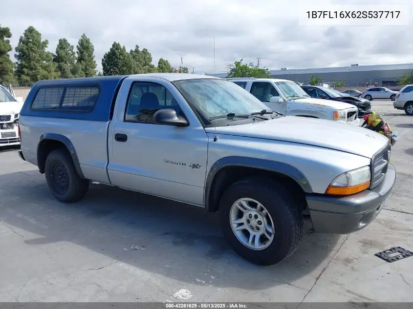 2002 Dodge Dakota VIN: 1B7FL16X62S537717 Lot: 42261629