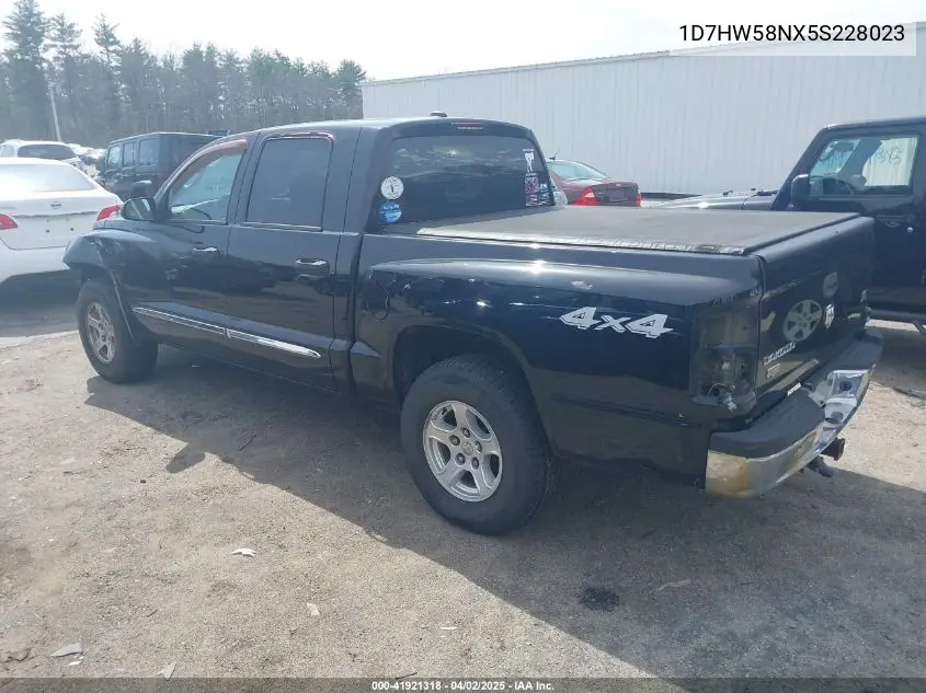 2005 Dodge Dakota Laramie VIN: 1D7HW58NX5S228023 Lot: 41921318