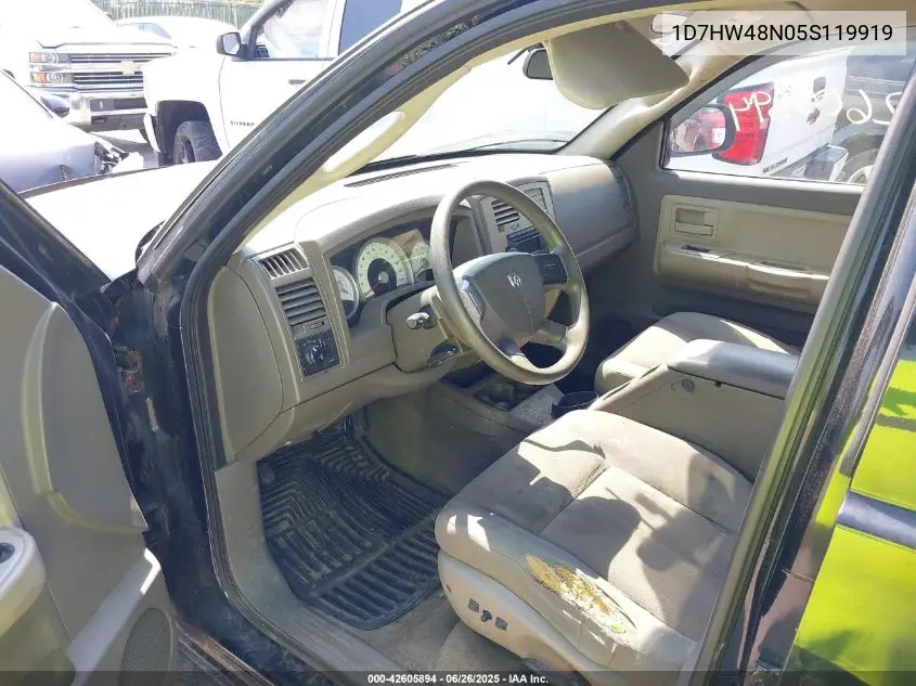 2005 Dodge Dakota Slt VIN: 1D7HW48N05S119919 Lot: 42605894