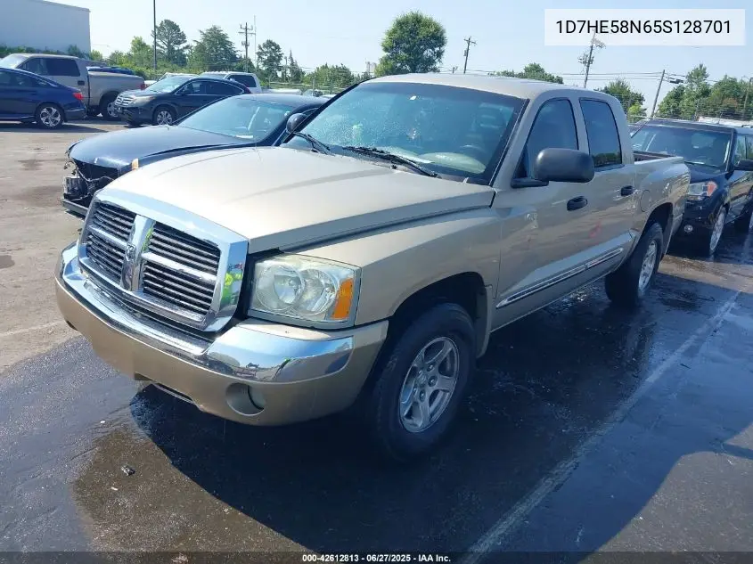 2005 Dodge Dakota Laramie VIN: 1D7HE58N65S128701 Lot: 42612813