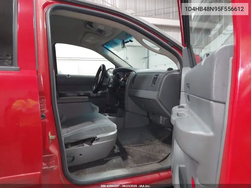 2005 Dodge Durango Slt VIN: 1D4HB48N95F556612 Lot: 42564297