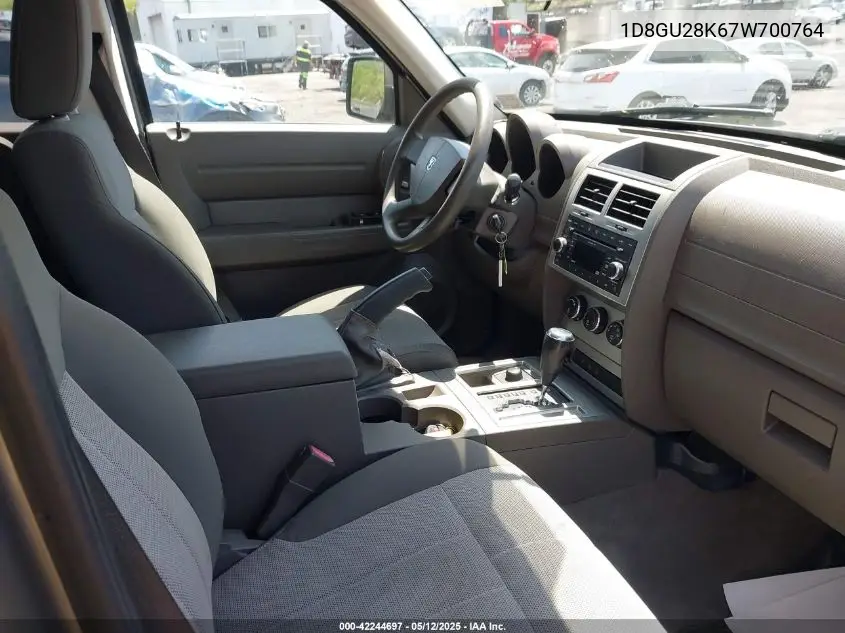2007 Dodge Nitro Sxt VIN: 1D8GU28K67W700764 Lot: 42244697