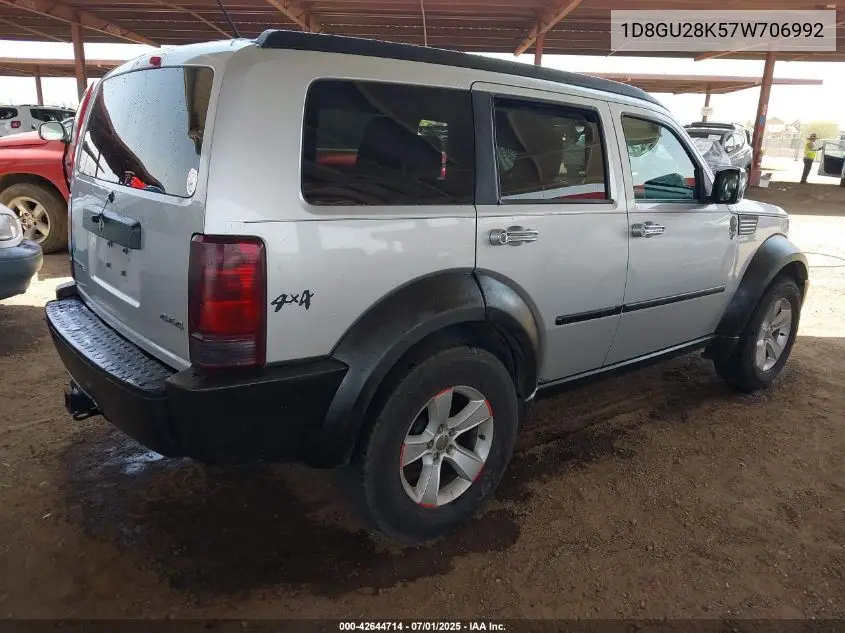 2007 Dodge Nitro Sxt VIN: 1D8GU28K57W706992 Lot: 42644714