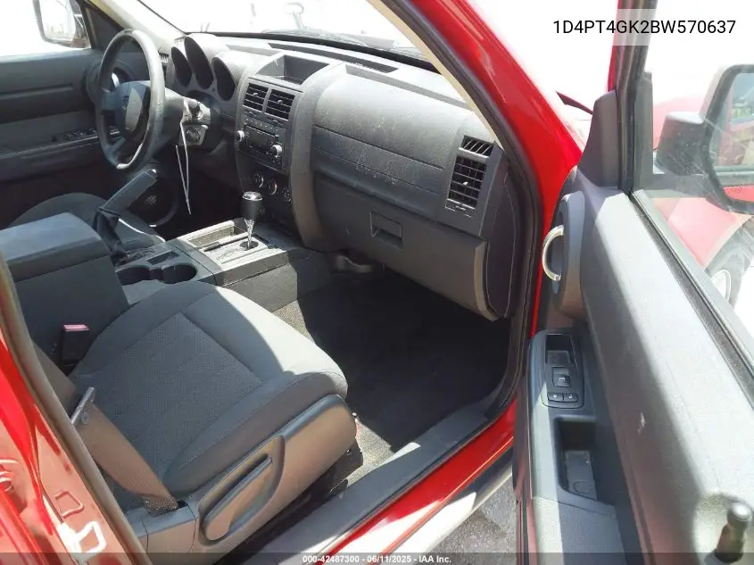 2011 Dodge Nitro Heat VIN: 1D4PT4GK2BW570637 Lot: 42487300