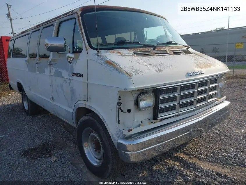 1992 Dodge Ram Wagon B350 VIN: 2B5WB35Z4NK141133 Lot: 42568411