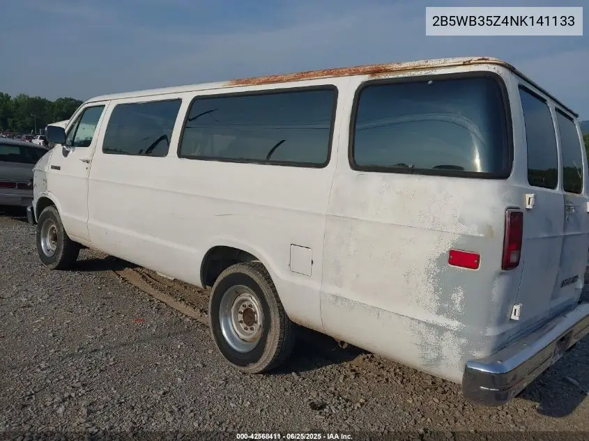 1992 Dodge Ram Wagon B350 VIN: 2B5WB35Z4NK141133 Lot: 42568411