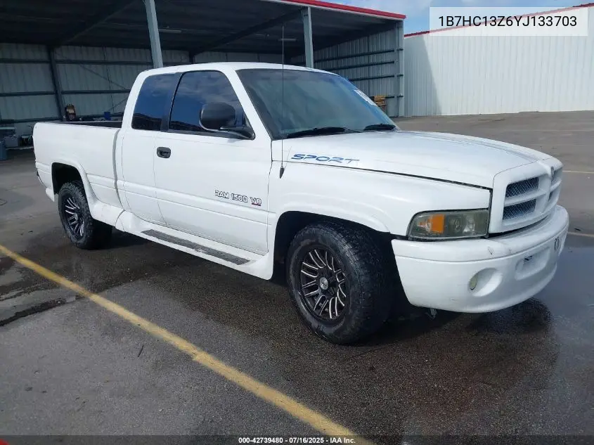 2000 Dodge Ram 1500 St VIN: 1B7HC13Z6YJ133703 Lot: 42739480