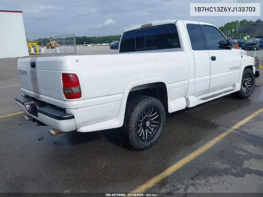2000 Dodge Ram 1500 St VIN: 1B7HC13Z6YJ133703 Lot: 42739480