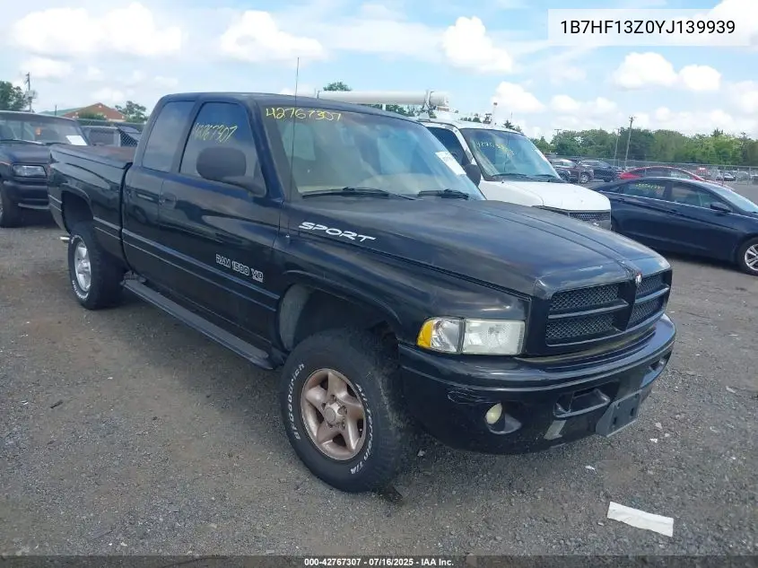 2000 Dodge Ram 1500 St VIN: 1B7HF13Z0YJ139939 Lot: 42767307